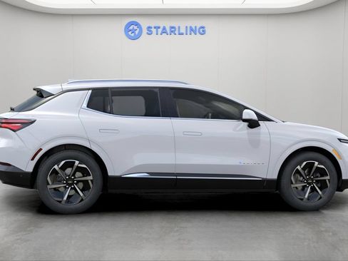 New 2025 Chevrolet Equinox EV LT FWD image 4