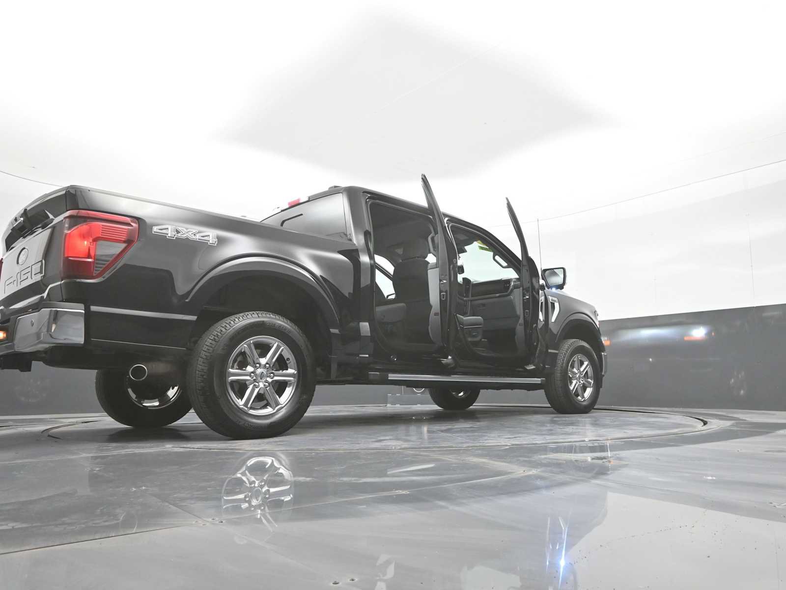 Used 2024 Ford F150 XLT w/ Equipment Group 302A MID AWD/4WD image 47