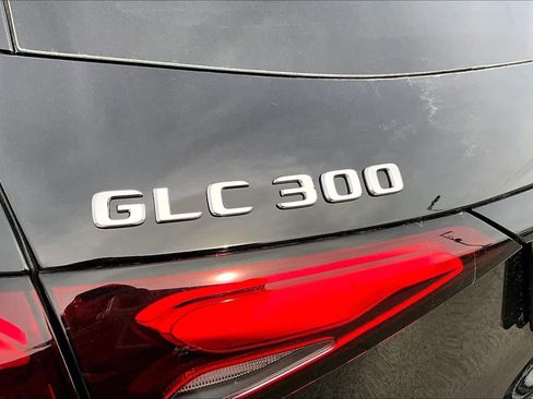 New 2026 Mercedes-Benz GLC 300 image 7