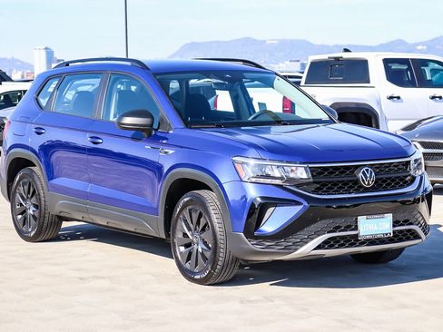 Used 2024 Volkswagen Taos S image 3