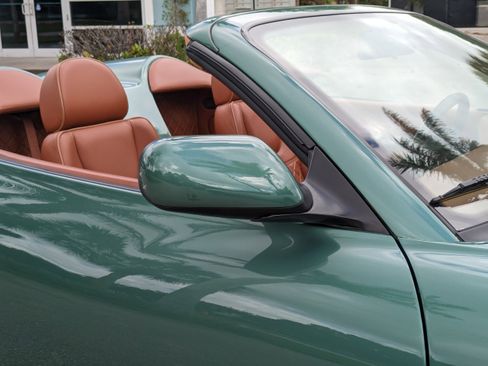 Used 2003 Aston Martin DB7 Vantage RWD image 12