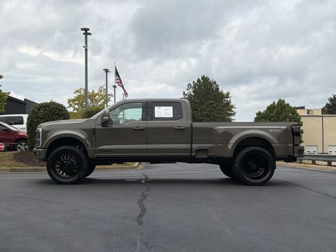 Used 2026 Ford F450 Platinum w/ Platinum Plus Package AWD/4WD image 14