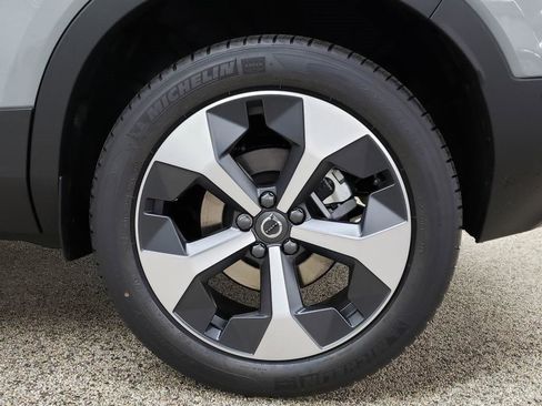 New 2026 Volvo XC40 B5 Plus w/ Protection Package Premier image 12