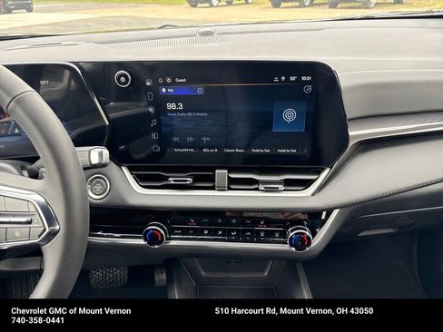 New 2026 Chevrolet Equinox LT w/ Convenience Package II AWD/4WD image 17