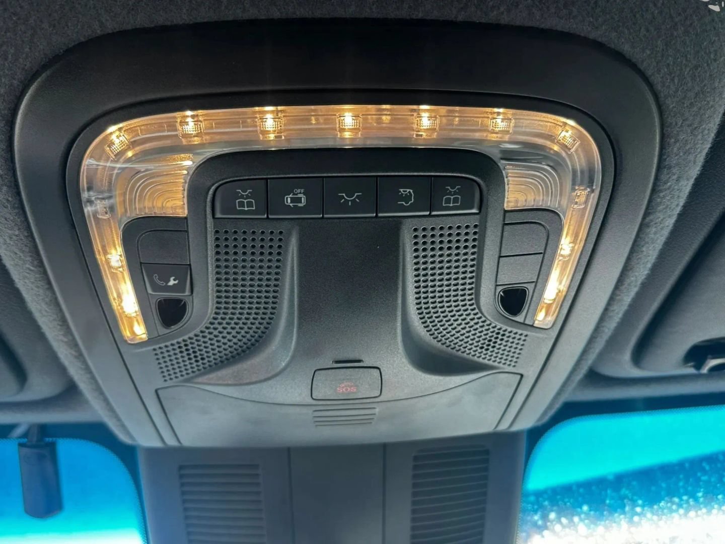 Used 2023 Mercedes-Benz Sprinter 3500 w/ Acoustic Package image 38