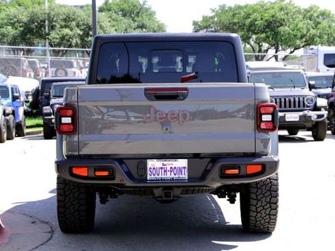 Used 2022 Jeep Gladiator Mojave w/ LED Lighting Group AWD/4WD image 6