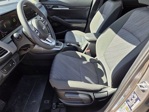 New 2026 Kia Seltos LX image 6
