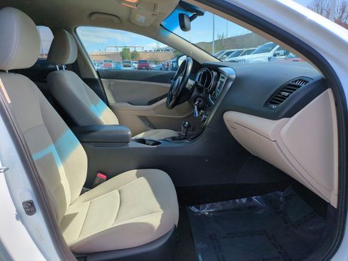 Used 2015 Kia Optima LX w/ LX Convenience Package image 28