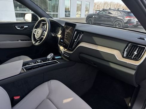 New 2026 Volvo XC60 B5 Plus w/ Protection Package Premier AWD/4WD image 30