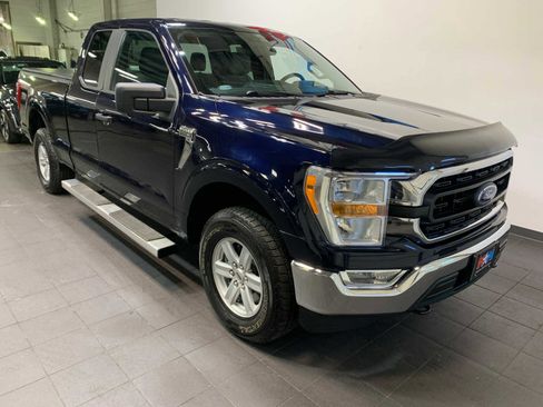 Used 2022 Ford F150 XLT image 2