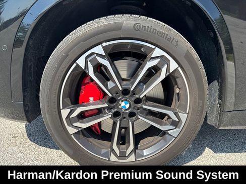 Used 2025 BMW X1 xDrive28i w/ Premium Package image 11