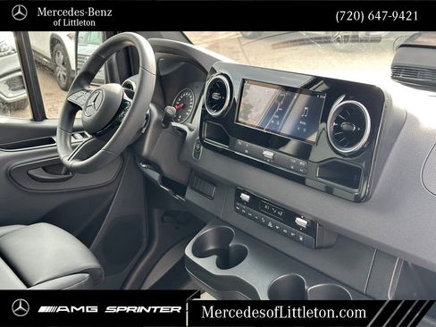 New 2025 Mercedes-Benz Sprinter 2500 image 27