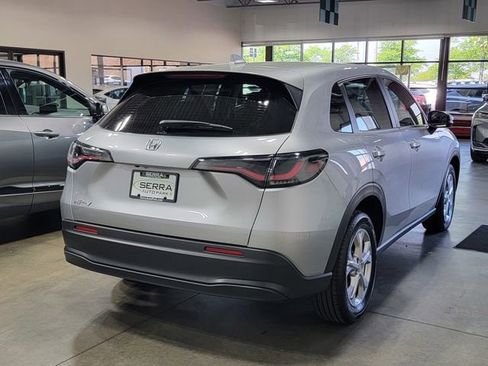 Certified 2023 Honda HR-V LX image 5