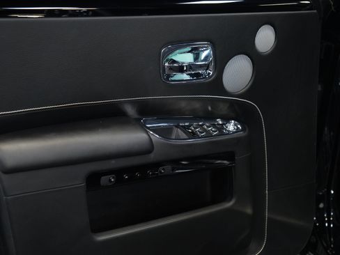 Used 2020 Rolls-Royce Ghost RWD image 29