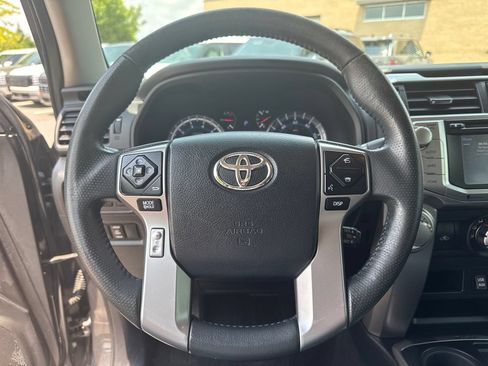 Used 2018 Toyota 4Runner SR5 Premium RWD image 23