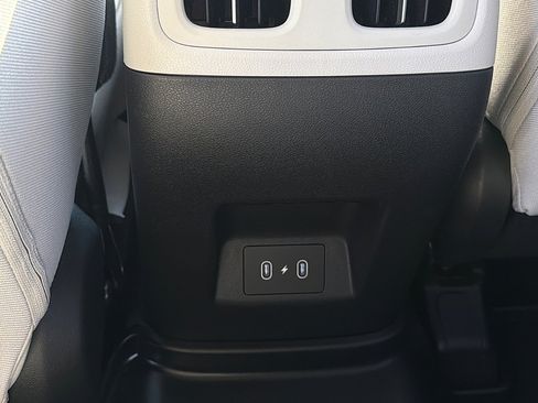 Certified 2025 Hyundai Tucson SEL FWD image 8