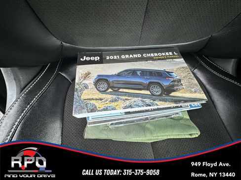 Used 2021 Jeep Grand Cherokee L Laredo AWD/4WD image 33