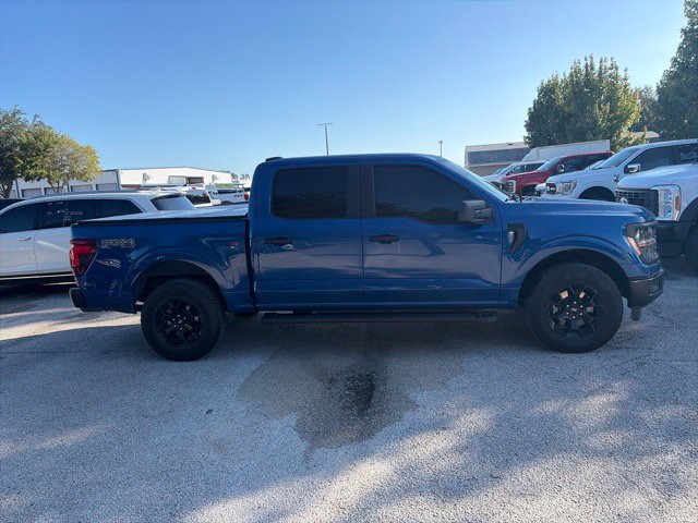 Used 2025 Ford F150 STX w/ Equipment Group 201A FX4 AWD/4WD image 4
