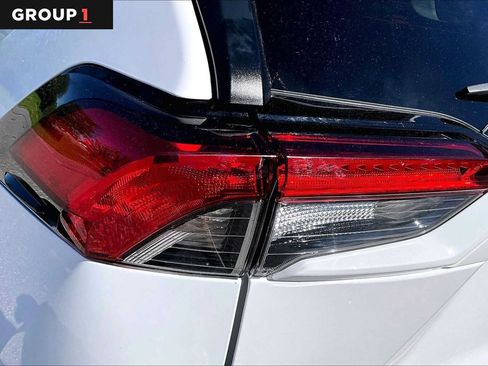Certified 2024 Toyota RAV4 XLE AWD/4WD image 28