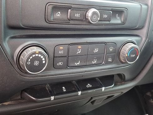 Used 2019 GMC Sierra 2500 4x4 Double Cab w/ Sierra Convenience Package image 15