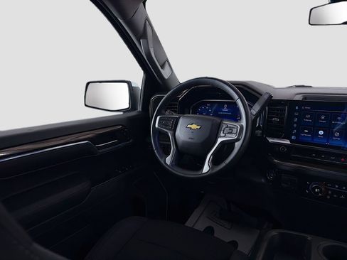Used 2024 Chevrolet Silverado 1500 LT AWD/4WD image 24