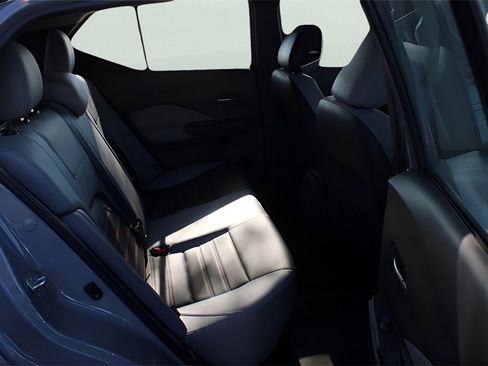 Used 2024 Nissan Kicks SR w/ SR Premium Package image 26