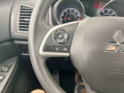 Used 2024 Mitsubishi Outlander Sport ES AWD/4WD image 11