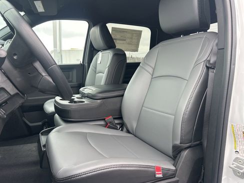 New 2026 RAM 2500 Tradesman AWD/4WD image 9