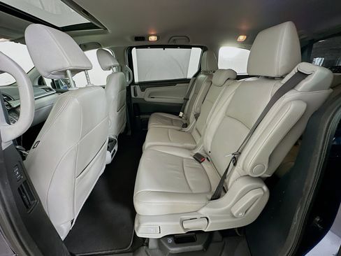 Used 2018 Honda Odyssey EX-L image 28