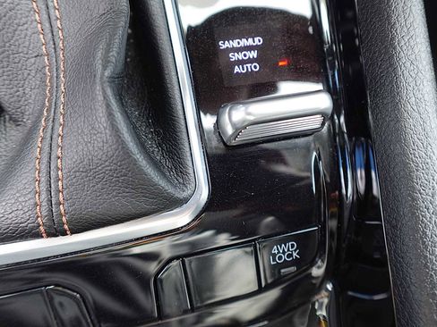 Used 2022 Jeep Compass Limited image 24