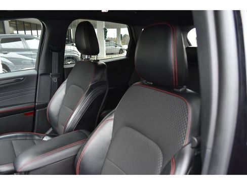 Used 2024 Ford Escape ST-Line image 27