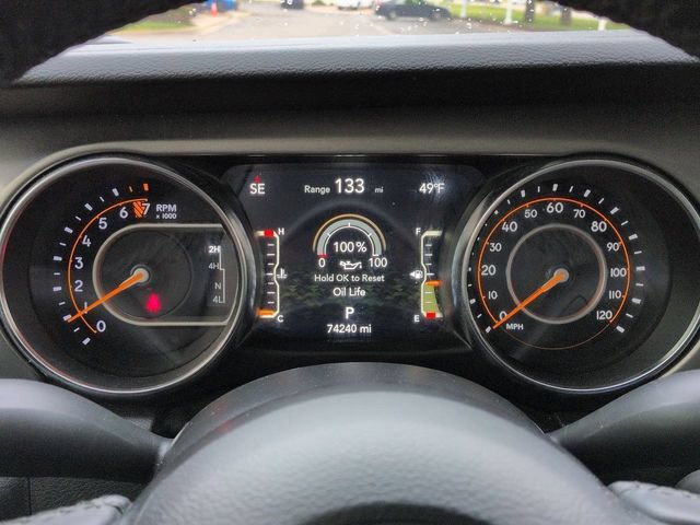 Used 2021 Jeep Gladiator Sport AWD/4WD image 16