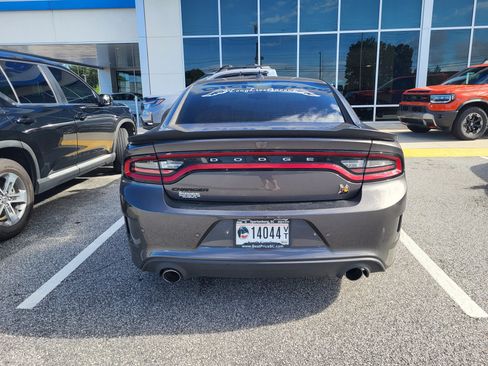 Used 2023 Dodge Charger Scat Pack w/ Plus Group RWD image 5