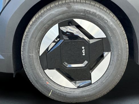New 2026 Kia EV9 Light image 24