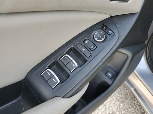 Used 2020 Honda Accord EX-L image 23