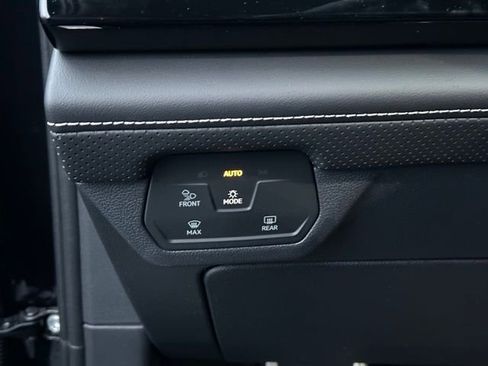 New 2026 Volkswagen Atlas SEL Premium R-Line image 23