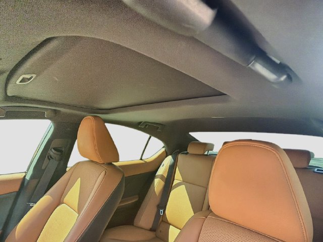 Used 2024 Lexus IS 300 w/ Comfort Package RWD image 25