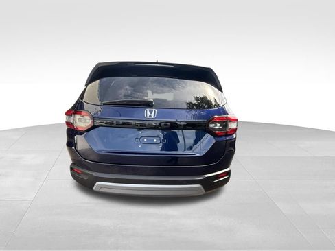 Used 2025 Honda Pilot EX-L image 5
