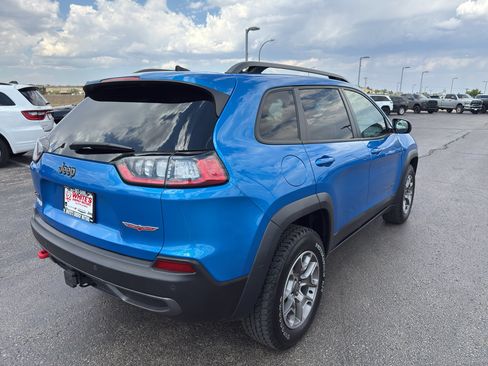 Used 2021 Jeep Cherokee Trailhawk w/ Trailer Tow Group AWD/4WD image 5