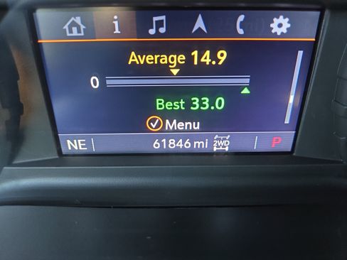 Used 2021 Chevrolet Silverado 1500 LT image 21