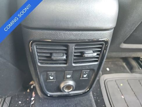 Used 2013 Chrysler 300 S w/ Luxury Group RWD image 21