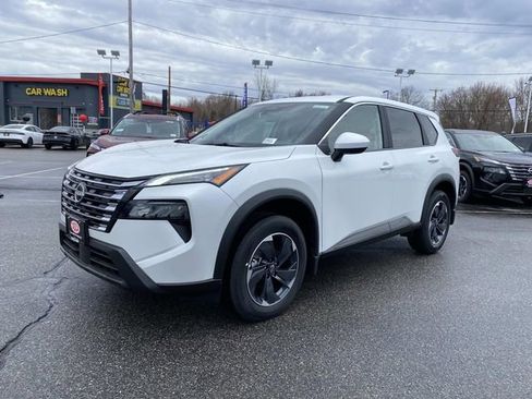New 2026 Nissan Rogue SV AWD/4WD image 1