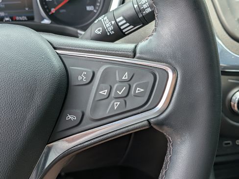 Used 2024 Chevrolet Equinox LT FWD image 26