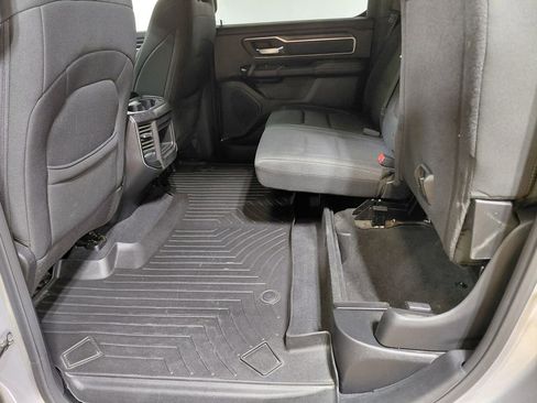 Used 2019 RAM 1500 Big Horn AWD/4WD image 47