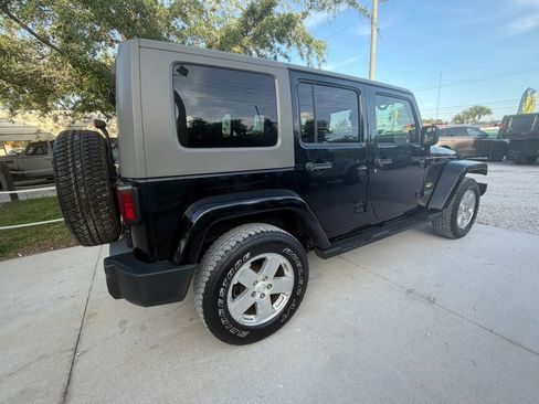 Used 2008 Jeep Wrangler Unlimited Sahara w/ Trailer Tow Group AWD/4WD image 6