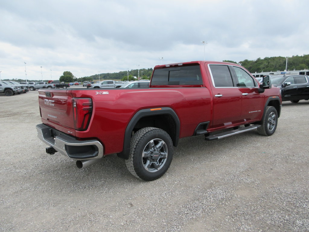 New 2026 GMC Sierra 3500 SLT w/ SLT Premium Package AWD/4WD image 5