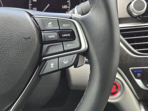Used 2019 Honda Accord Touring image 27
