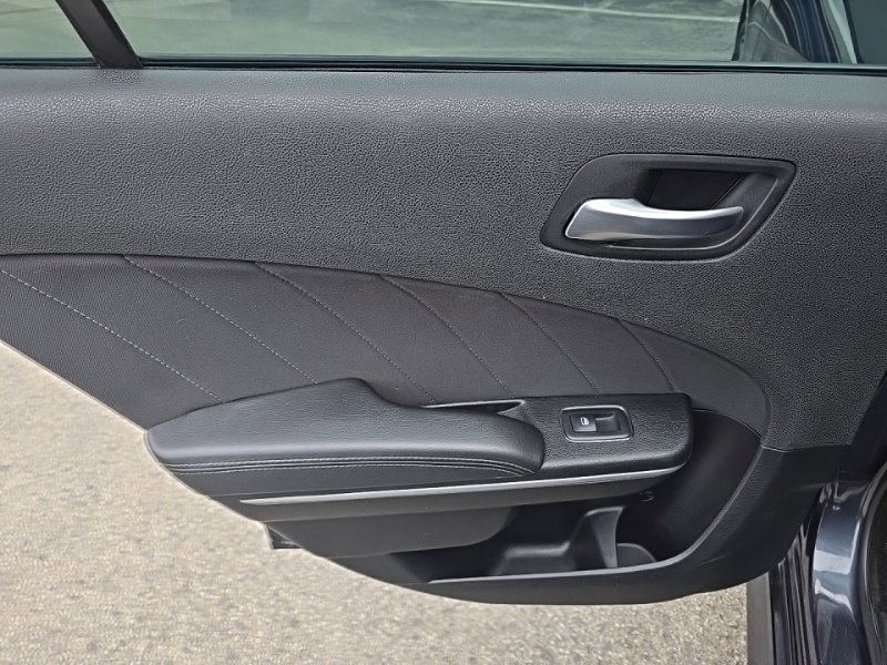 Used 2019 Dodge Charger R/T RWD image 26