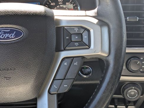 Used 2020 Ford F150 Lariat w/ Equipment Group 502A Luxury image 21