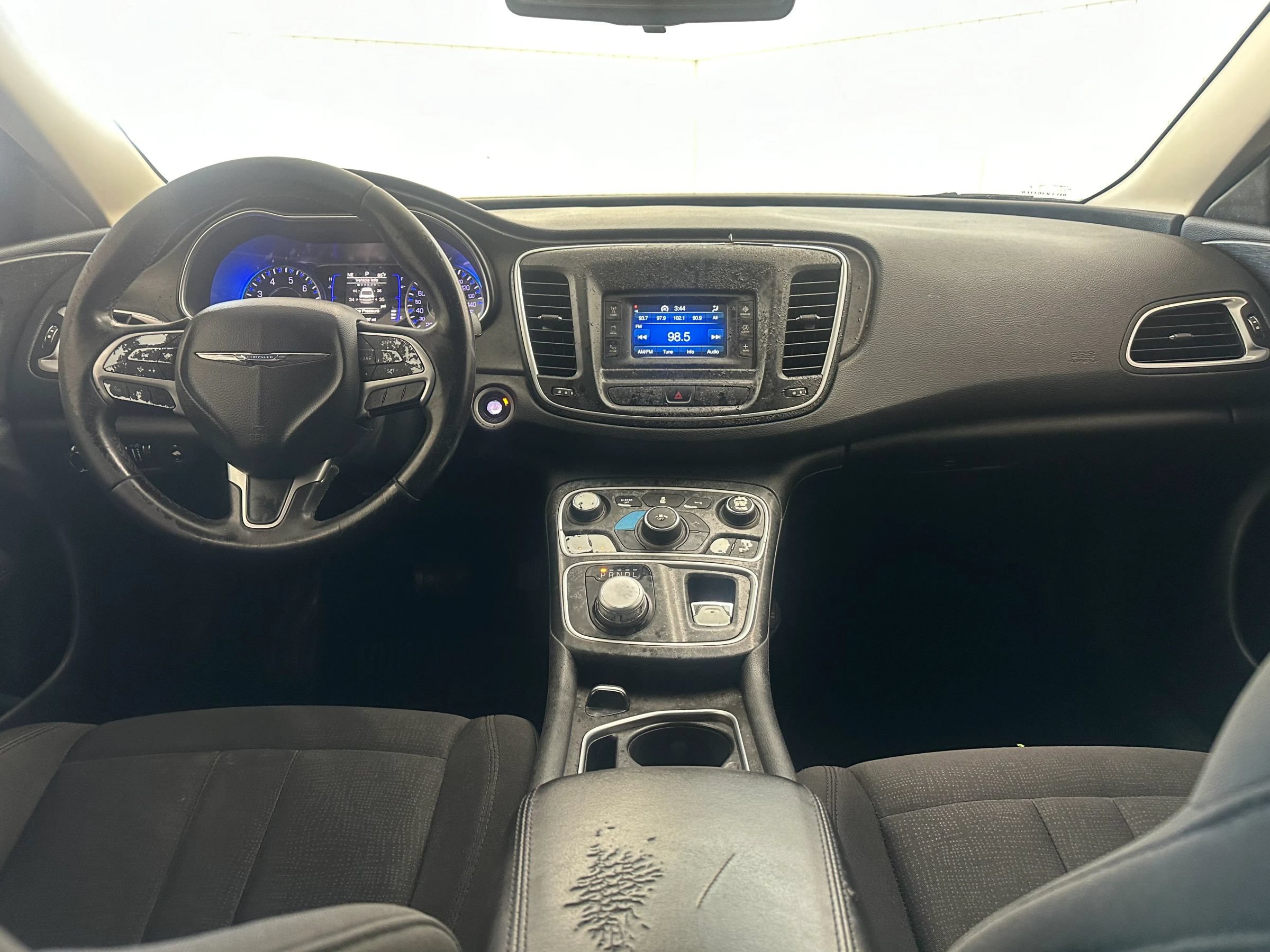 Used 2016 Chrysler 200 LX FWD image 15